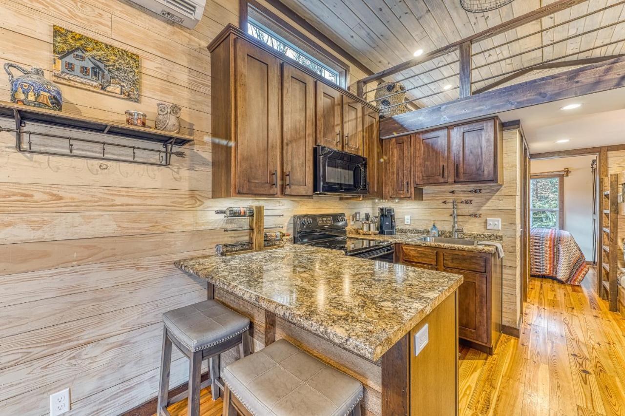 Smoky Mountain Tiny Home Pigeon Forge Luaran gambar