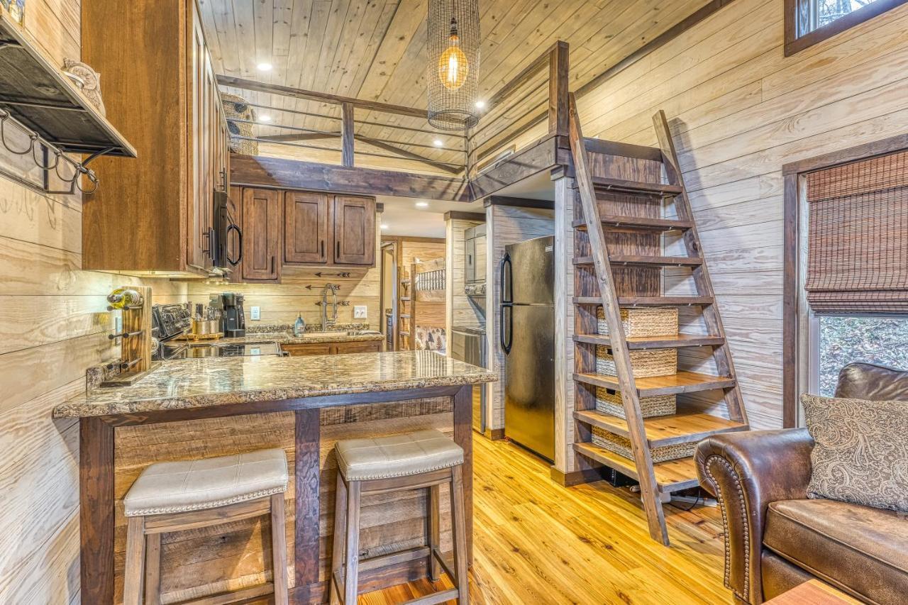 Smoky Mountain Tiny Home Pigeon Forge Luaran gambar