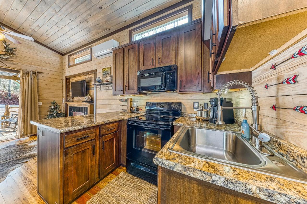Smoky Mountain Tiny Home Pigeon Forge Luaran gambar